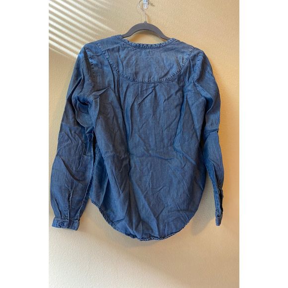 Cloth & Stone denim Blouse - Picture 3 of 4